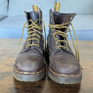 Dr. Martens Vintage Brown Lace Up Combat Boots Women's Size 7